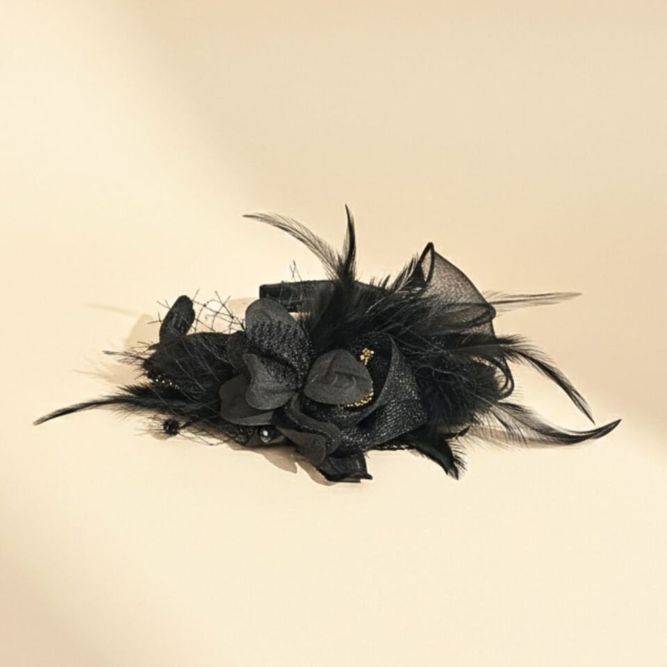 Mila Siyah Renk Saten Taç