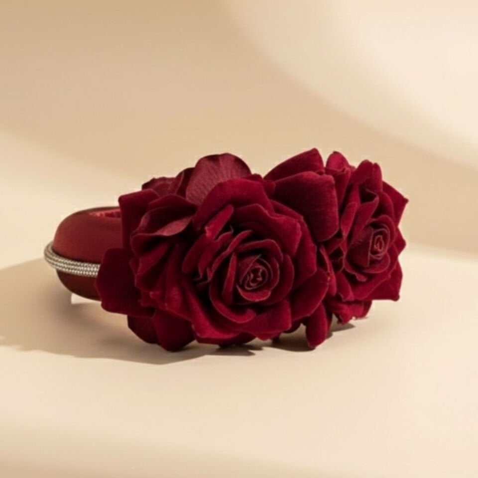 Mila Bordo Renk Taç