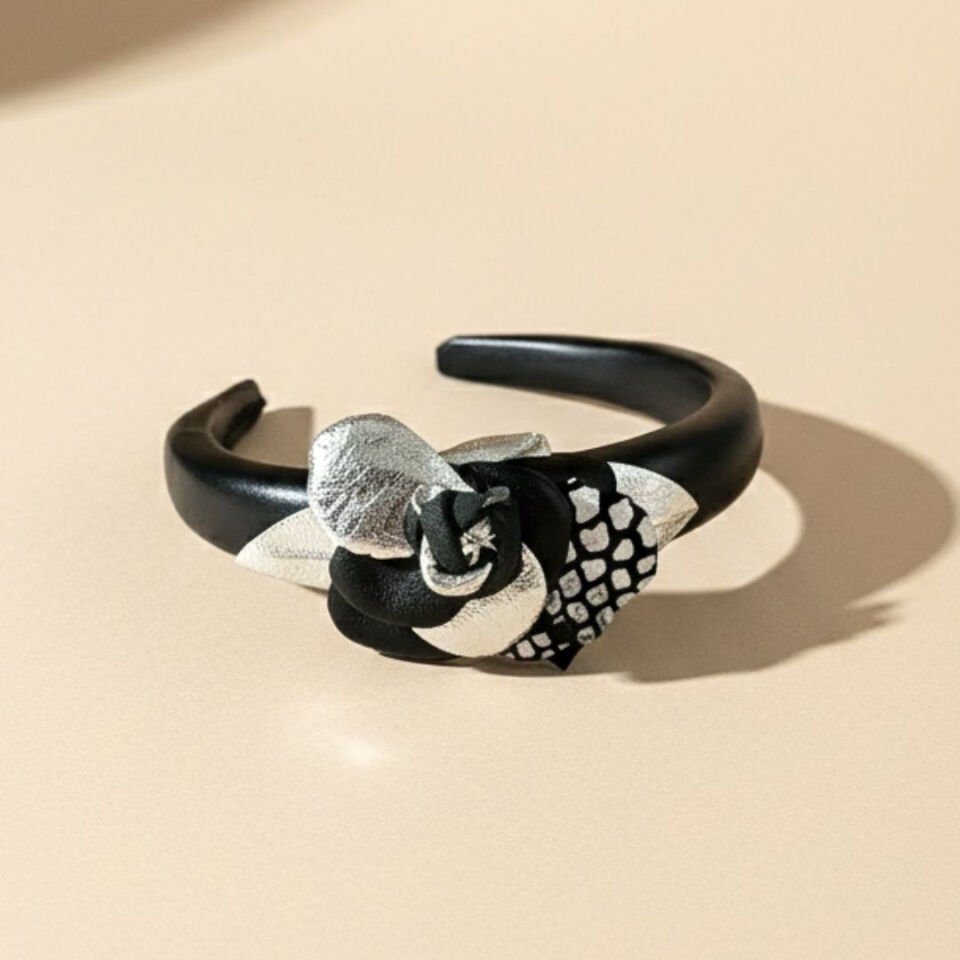 Mila Siyah Gümüş Renk Taç