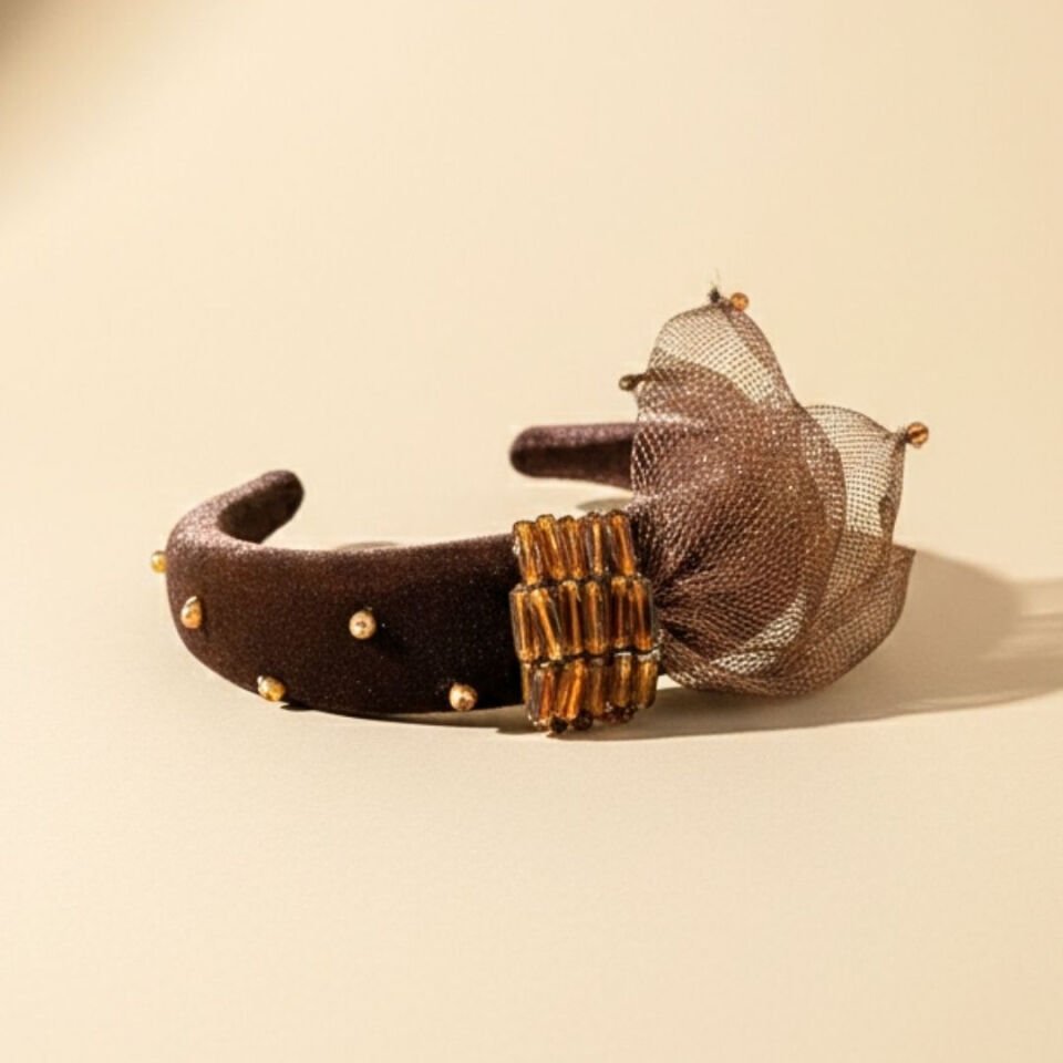 Mila Kahverengi Kadife Taç