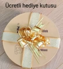 Amanda Lacivert Renk Kadife Taç