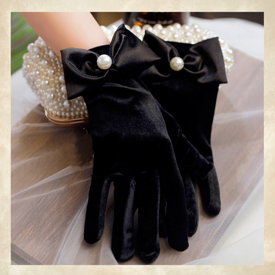 Matmazel Siyah Renk İpek Kadife  Eldiven
