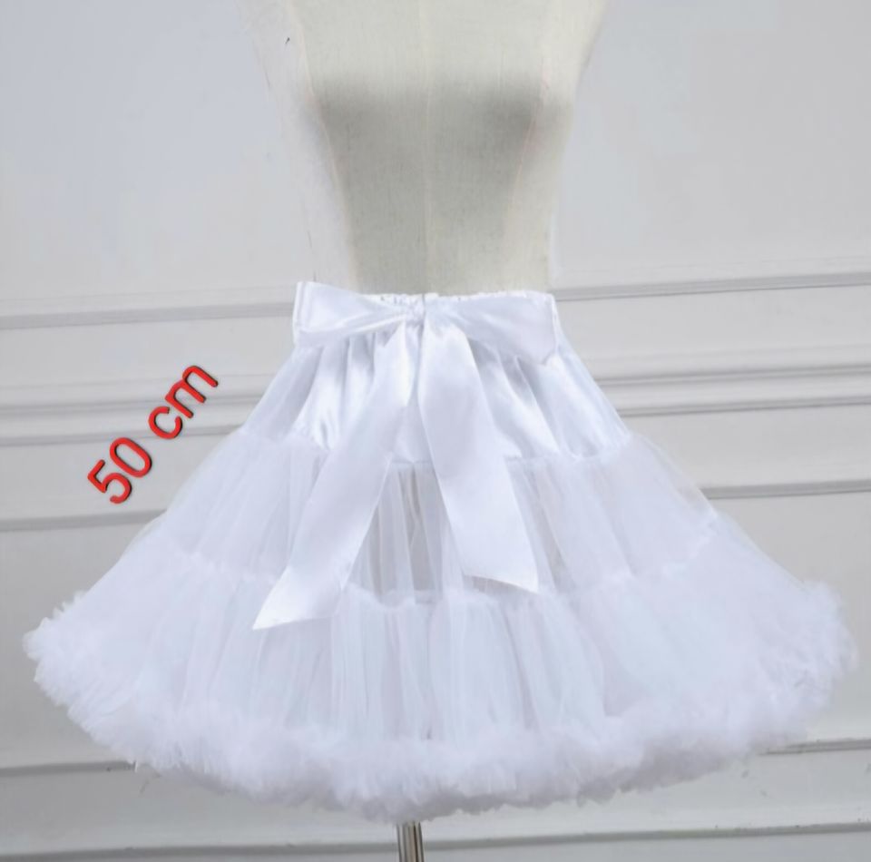 Lady  Beyaz Renk Etek Ucu Volanlı Jüpon 50 cm