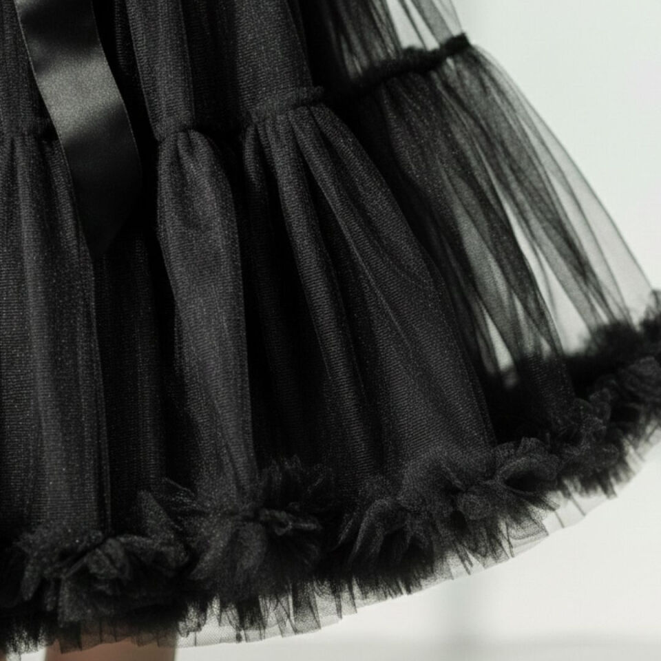 Lady Siyah Renk Ucu Volanlı Jüpon Etek 65 cm