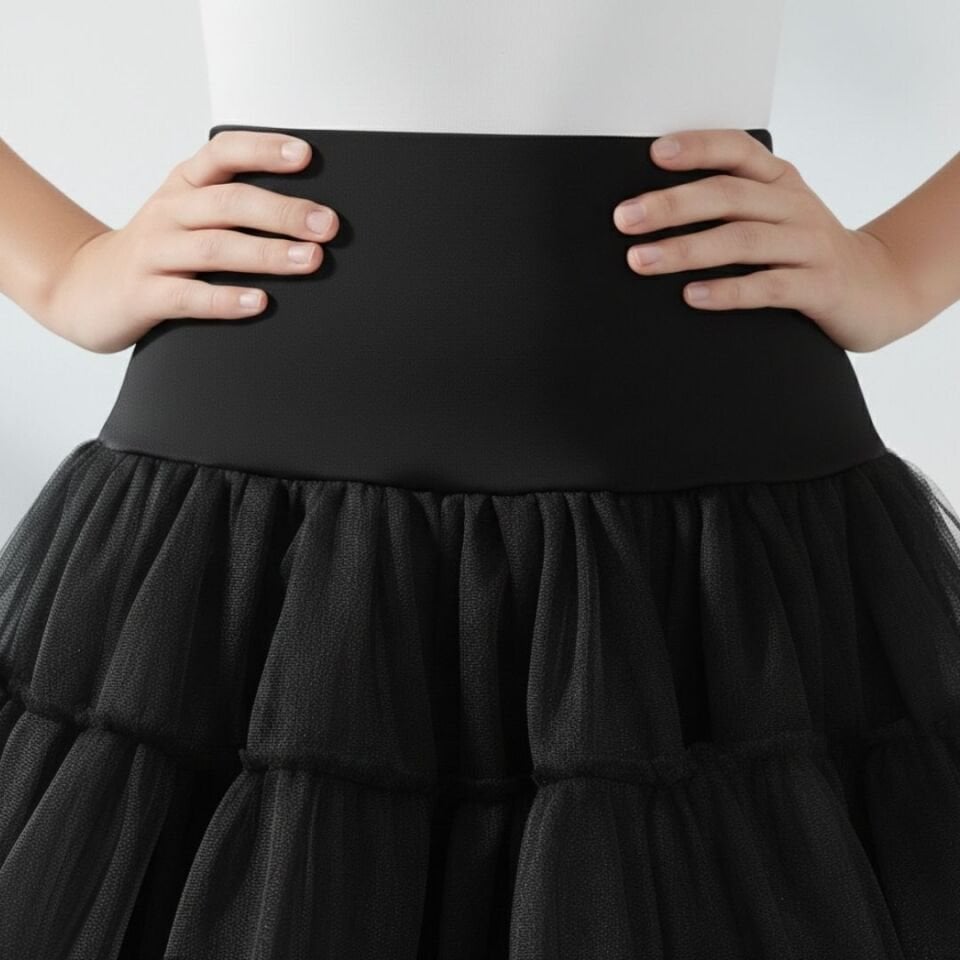 Lady Siyah Renk Ucu Düz Kesim Jüpon Etek 65 cm