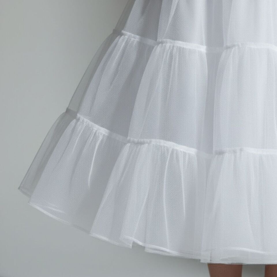 Lady Beyaz Renk Düz Kesim Jüpon 65 cm