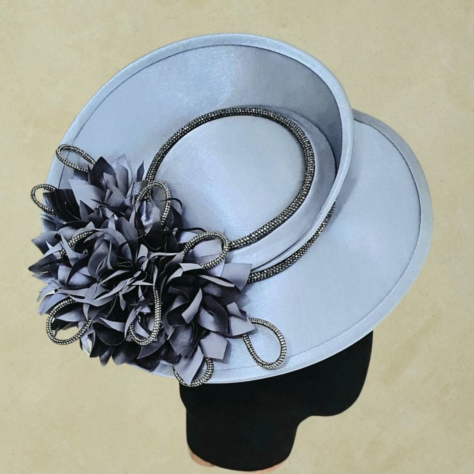 Esta Gri Renk Vualet 30 cm